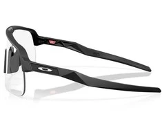OAKLEY SUTRO LITE S Matte Juodas/Clear Photochromic sportiniai akiniai