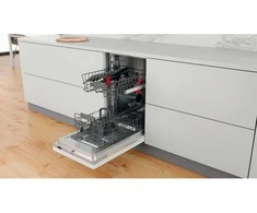 Įmontuojama indaplovė Whirlpool WSIC 3M27