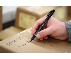 Žymeklis Irwin DURA-INK dvigubas antgalis, 0,7 mm, juodas