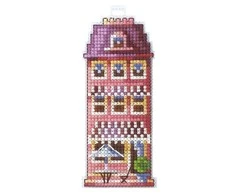 Andriana Beldizart Rožinė House SAND-17
