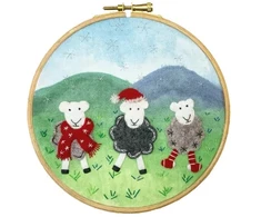 Bothy Threads Felt Embroidery "Woolly " JUMpers" EFE1 15x15 cm