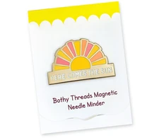 Bothy Threads Needle Minder "Here Comes The Sun" XA65 4.5x3 cm