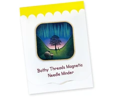 Bothy Threads Needle Minder "Sycamore Gap" XA87 4x4 cm