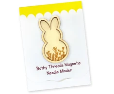 Bothy Threads Needle Minder "Wooden Bunny" XA71 3x5.5 cm