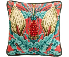 Bothy Threads Tapestry - Mortal Lily TAM4 40x40 cm