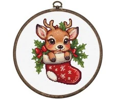 luca S Siuvinėjimo kryželiu rinkinys su lankeliu "Santa's Surprise" 13,5x15cm SBC236