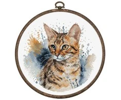 luca S Kryželiu siuvinėjimo rinkinys su lanku Bengalijos katė 16x16cm SBC210