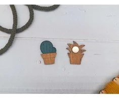 Kind Fox by Wizardi Yuliya Ausianikava ind. veikla pgl. pazyma Nr. 1201908 Magnetinė adatų laikiklis. Kaktusas KF059/62