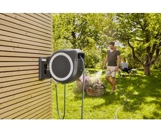 Gardena Prie sienos tvirtinama žarnos ritė "RollUp XL"