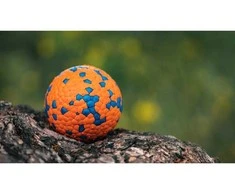 PET NOVA Strong ball kietas kamuoliukas 6cm (plūduriuoja)