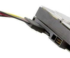 Inline Adapteris DELTACO 4 kontaktų, 15 kontaktų ATA / SATA-S