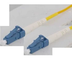 Optinis kabelis DELTACO OS2, LC - LC, simplex, singlemode, UPC, 9/125, 1m / LCLC-1S-SI