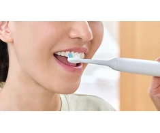 8 dalių šepetėlių galvučių pakuotė Philips Sonicare Optimal White HX6068/87, Baltos spalvos