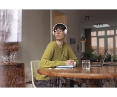 Ant ausų dedamos belaidės ausinės Philips 5000 series, baltos spalvos | TAH5209WT/00
