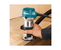 Makita RT0702CX2J Freza 710W 6- 8mm, 10.000 - 34.000 r/min 1,8kg + Priedai