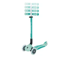 Paspirtukas GLOBBER Go Up Deluxe Lights, metų-pistacijų spalvos