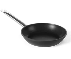 Profi Line indukcinė keptuvė pagaminta iš aliuminio, padengto titano skersmeniu. 240 mm – Hendi 629154 (Ekspozicinė prekė)
