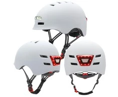 Beaster Scooter Šalmas Beaster BS51BL, M dydis, baltas, su LED lemputėmis