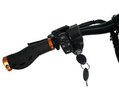 Elektrinis paspirtukas Beaster Scooter OXEN, 1500 W, 60 V, 23,4 Ah, bekelės padangos, skirtas bekelei