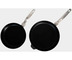 Indukcinių keptuvių rinkinys Swiss Diamond SDCXDset602i, rinkinį sudaro Ø24cm ir Ø28cm keptuvės