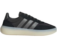 Buty moterims adidas Barreda Decode JP9671 (40 2/3)
