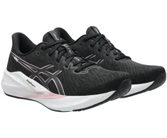 Buty moterims bėgiojimui Asics Versablast 4 1012B775 003 (38)