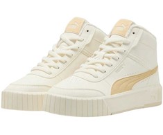 Buty moterims Puma Carina Mia Mid WTR balta 403584 02 (39)