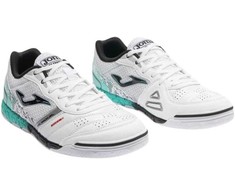 Buty piłkarskie Joma Mundial Indoor 2602 balta MUNS2602IN (45)