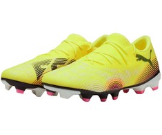 Buty piłkarskie Puma Future 8 Match Low FG/AG 108372 03 (42,5)
