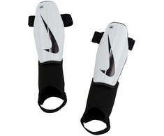 Nike Charge DX4610-100 blauzdų apsaugos
