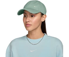 Kepurė su snapeliu Nike Club žalia FZ5698 007 (S/M)