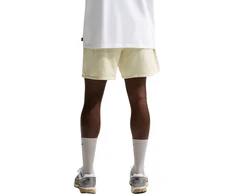 Šortai vyrams Nike Club kremowe FN3520 229 (XL)