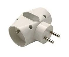 Maitinimo juosta 240V, CEE7 (šakė) - 3x lizdas, 0,1m, 2x tipas E, 1x tipas C, balta, 3 lizdai