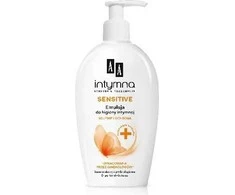 AA intymios higienos priemonė „Protection + Care“, 300 ml