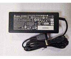 Nešiojamojo kompiuterio maitinimo adapteris Acer 65 W, 19 V (KP.06501.011)