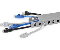 Adapteris USB StarTech ZUB StarTech 2m Verdrahtungskanal - 38x25mm PVC