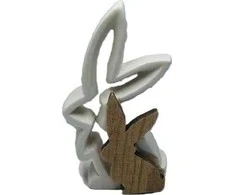 Adar Kiškio figūrėlė, keramika ir mediena, 15,5 x 4 x 16 cm