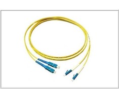 Good Connections Alcasa Alcasa LW-905LS „InfiniBand“ / šviesolaidinis kabelis, 5 m, 2 x LC, 2 x SC, mėlynas, geltonas