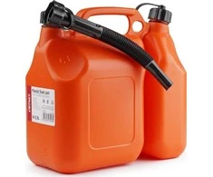 Plastikinis dviejų skyrių kuro kanistras 6 L + 2,5 L AMIO-03208
