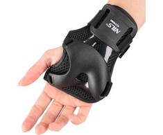 H8334 APSAUGŲ RINKINYS NILS EXTREME