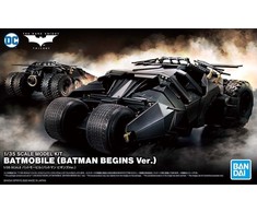 Bandai Batmobilis „Batman Begins“ 1:35 surenkamas modelis