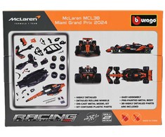 Bburago BBU 1:24 F1 McLarenTeam MCL38 #81 O.Piastri 28512