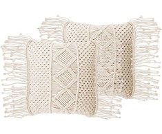 Beliani 2 dekoratyvinių pagalvių rinkinys makro 40 x 45 cm smėlio JORTAN