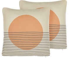 Beliani Lumarko 2 dekoratyvinių pagalvių geometrinis modelis 45 x 45 cm daugiasluoksnis MOONFLOWER!