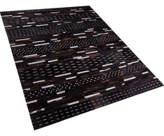 Beliani Odos skiautės kilimas 160 x 230 cm rudos spalvos AKSEKI