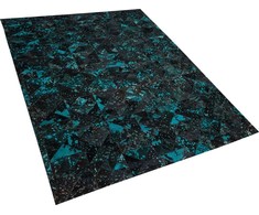 Beliani Oda kilimas 160 x 230 cm juoda turkis ATALAN
