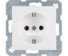 Berker Schuko 16A IP20 nest sniego balta (47431909)