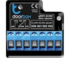 Blebox DoorBox išmanus wifi durų ir praėjimo kontroleris 12-24V AC / DC valdomas programėle ar jungikliu