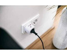 Brennenstuhl WIFI lizdas XS01 su energijos skaitikliu
