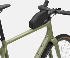 Brooks Krepšys ant rėmo BROOKS SCAPE TOP TUBE BAG WITH BOLTS, Juoda, Talpa 1,5 L, Tvirtinimas varžtais/ant dirželių, Atsparus vandeniui (NAUJAS)